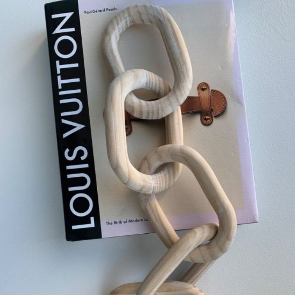 Wooden Link Chain Decor